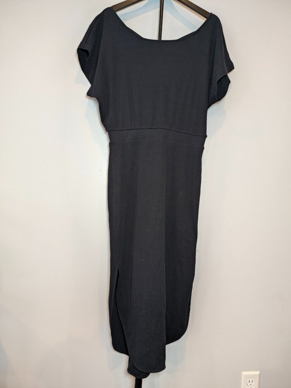 NWT Daily Practice Women's Size M Dolman Sleeved Maxi Dress Anthropologie Black